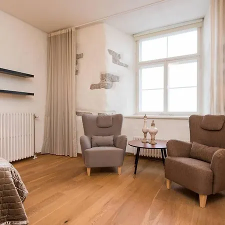 - Luxury 3 Bedroom, Sauna, Views