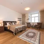 Appartamento - Luxury 3 Bedroom, Sauna, Views *