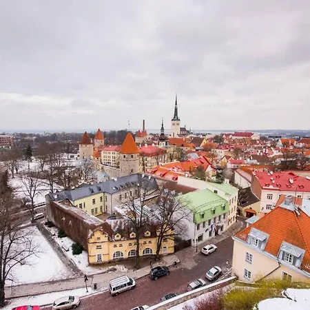 - Luxury 3 Bedroom, Sauna, Views