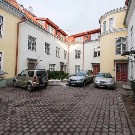 - Luxury 3 Bedroom, Sauna, Views